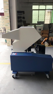 7.5KW عيوب بلاستيكية عالية السرعة آلة الطحن المحبب OG-10FS اللون الرمادي