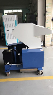 7.5KW عيوب بلاستيكية عالية السرعة آلة الطحن المحبب OG-10FS اللون الرمادي