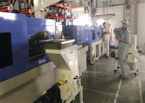 مطحنة حبيبات بلاستيكية ذات سرعة منخفضة 2.2KW لون أبيض OG-3LS