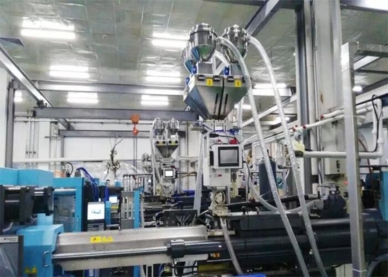 حقن ضربة البثق Gravimetric دفعة خلاط البلاستيك المغذية التلقائي