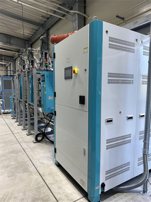 مجفف بلاستيكي عالي الأداء مع نطاق التحكم في درجة الحرارة 50C-180C